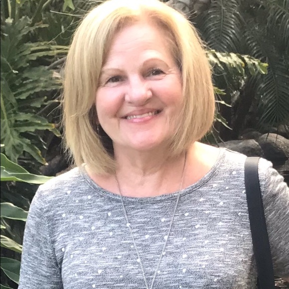 Meet your posher Debbie - Picture 1 of 1